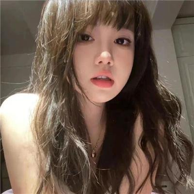 想被拥抱的12个女人